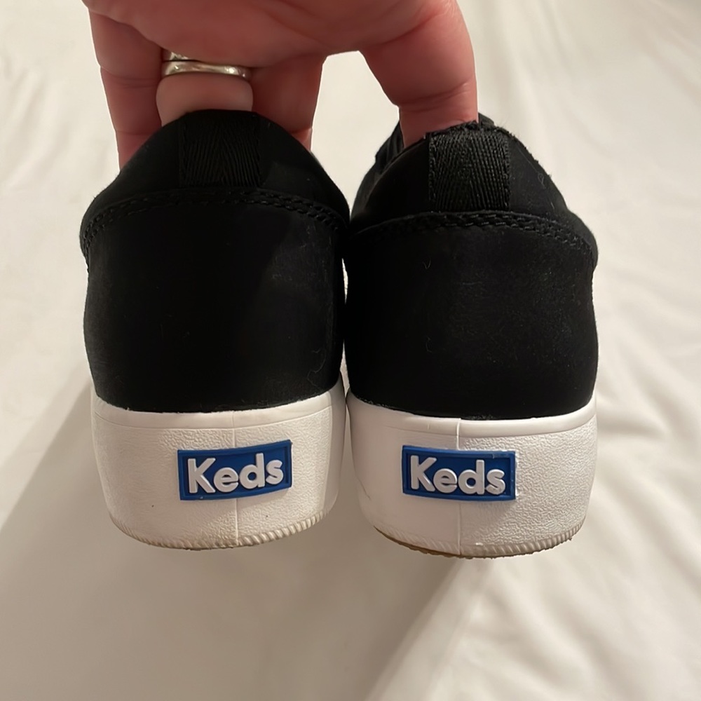 Womens Black Platform Slip-On Keds Worn Once! - Picture 4 of 6